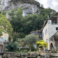 Haus zu verkaufen in Frankreich - House from lower gate.jpg